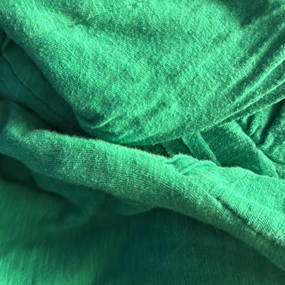 Bright spring parakeet top, Anthropologie Great Condition - Picture 4 of 6